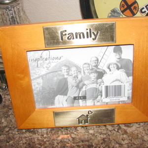 Family Picture Frame is being swapped online for free