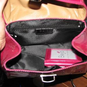Beijo Purse, Hot Pink is being swapped online for free
