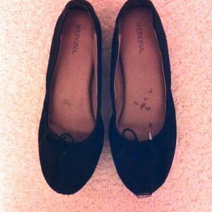 Merona Black Ballet Flats is being swapped online for free