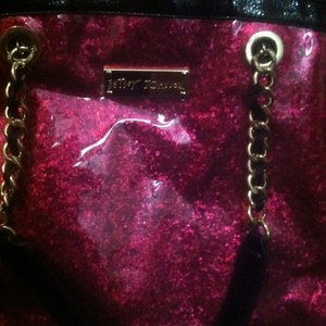 Betsey Johnson Pink Sequined Tote is being swapped online for free