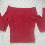 SMALL wide neck Red SWEATER is being swapped online for free