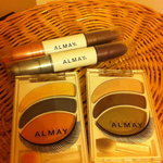 Almay eyeshadow lot - for green or hazel eyes is being swapped online for free