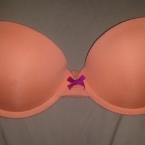 34C Strapless Push up bra is being swapped online for free