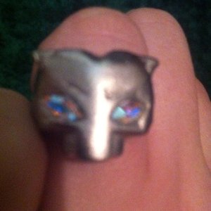 Adjustable Panther Ring is being swapped online for free