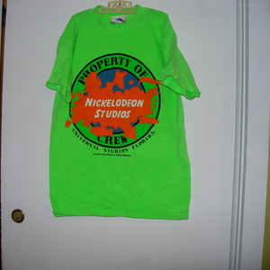 nickelodeon t shirt is being swapped online for free