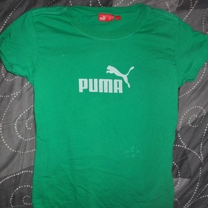 Green Puma tshirt size small is being swapped online for free