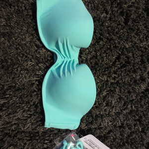 new Victoria's Secret swim suit top strapless halter 34B sea green is being swapped online for free