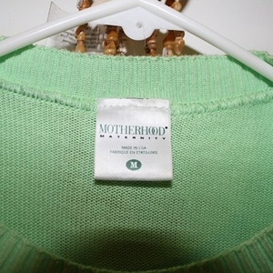 MATERNITY green argyle sweater Med- motherhood maternity brand is being swapped online for free
