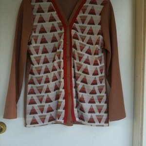Vintage cardigan medium is being swapped online for free