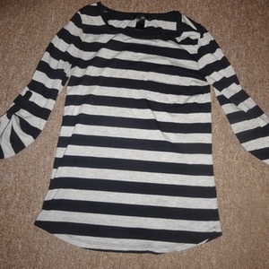 Grey & Black Striped 3/4 Sleeve top is being swapped online for free