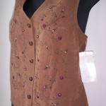 Brown w/Flowers & Vines Vest M is being swapped online for free