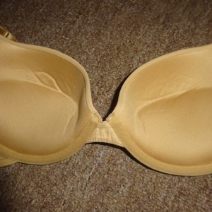 Maidenform Nude Push Up Bra 36B is being swapped online for free