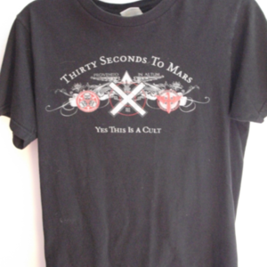 30 Seconds To Mars Band Tee is being swapped online for free