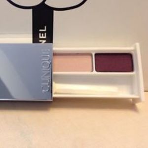 Clinique 20 Jammin Eyeshadow Duo is being swapped online for free
