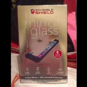 ZAGG INVISIBLE SHIELD SCREEN PROTECTOR FOR IPHONE 6 PLUS is being swapped online for free
