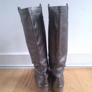 Marc Jacobs pewter leather metallic knee high boots Size 10 is being swapped online for free