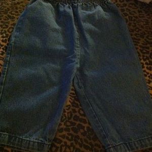Boys jeans 12 months is being swapped online for free