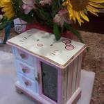 Hello Kitty Hand painted Jewelry Box is being swapped online for free