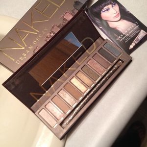Naked Pallette is being swapped online for free