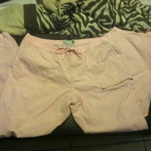 Old navy light pink pants ( size:18) is being swapped online for free