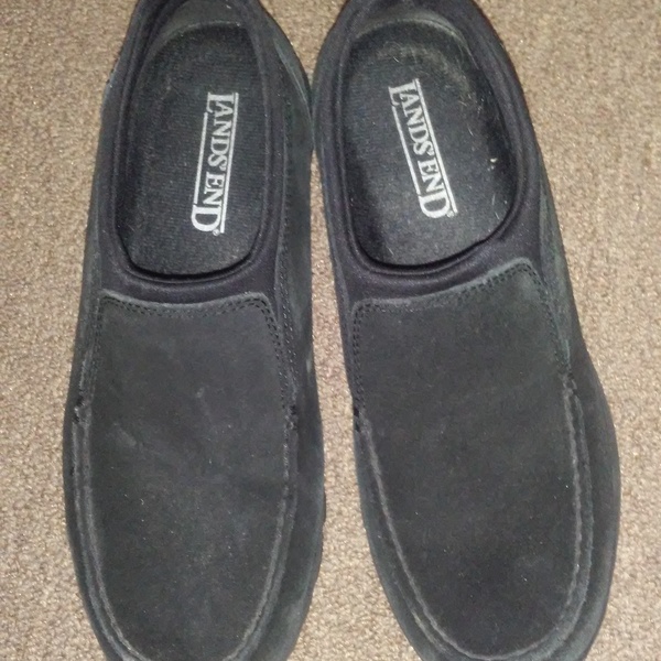 Lands End Men's Black Shoes is being swapped online for free