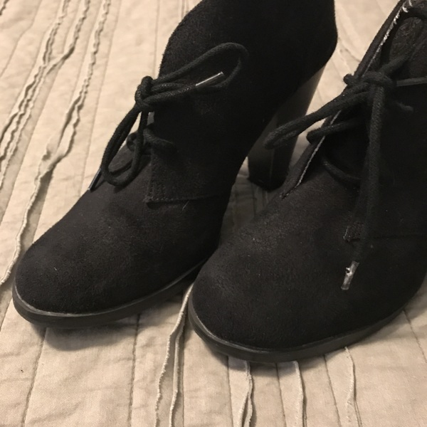 Black Suede Booties Size 8 is being swapped online for free