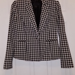 Kardashian Kollection houndstooth blazer XS is being swapped online for free