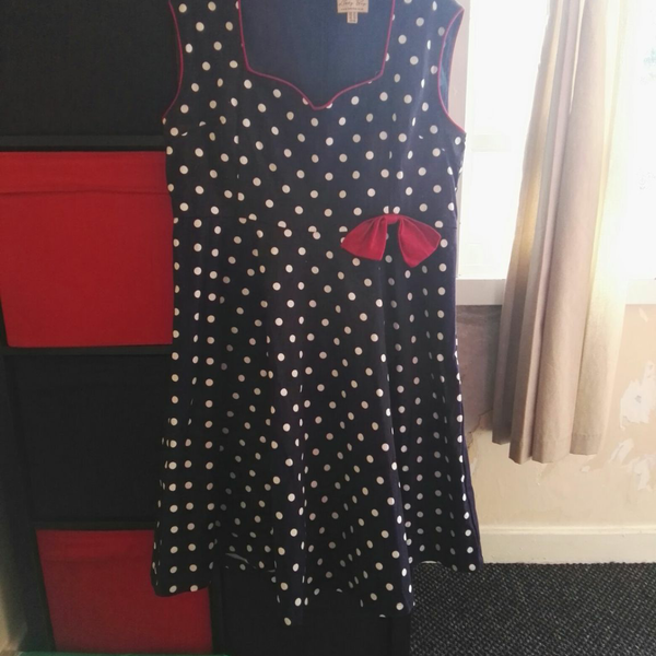Lindy bop dress  is being swapped online for free