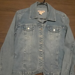 Vintage 90s Jean Jacket size L (10/12) is being swapped online for free