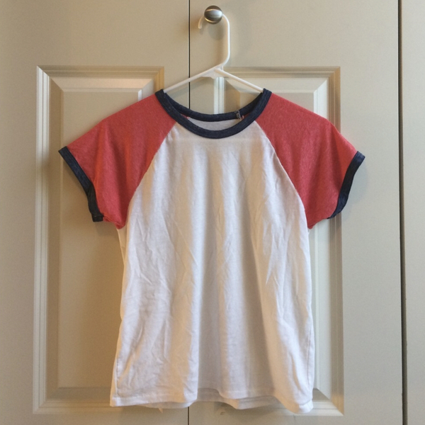 AEO Baseball Tee is being swapped online for free