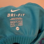 Nike Dri Fit Work Out Top Sz Xs is being swapped online for free