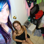 Draylyn and krystal W is swapping clothes online from Buena Park, CA
