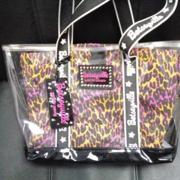 betseyville purse