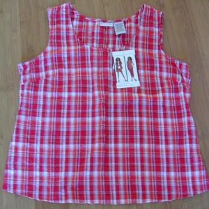 *BNWT White Stag Sleeveless Top (L 12/14) is being swapped online for free