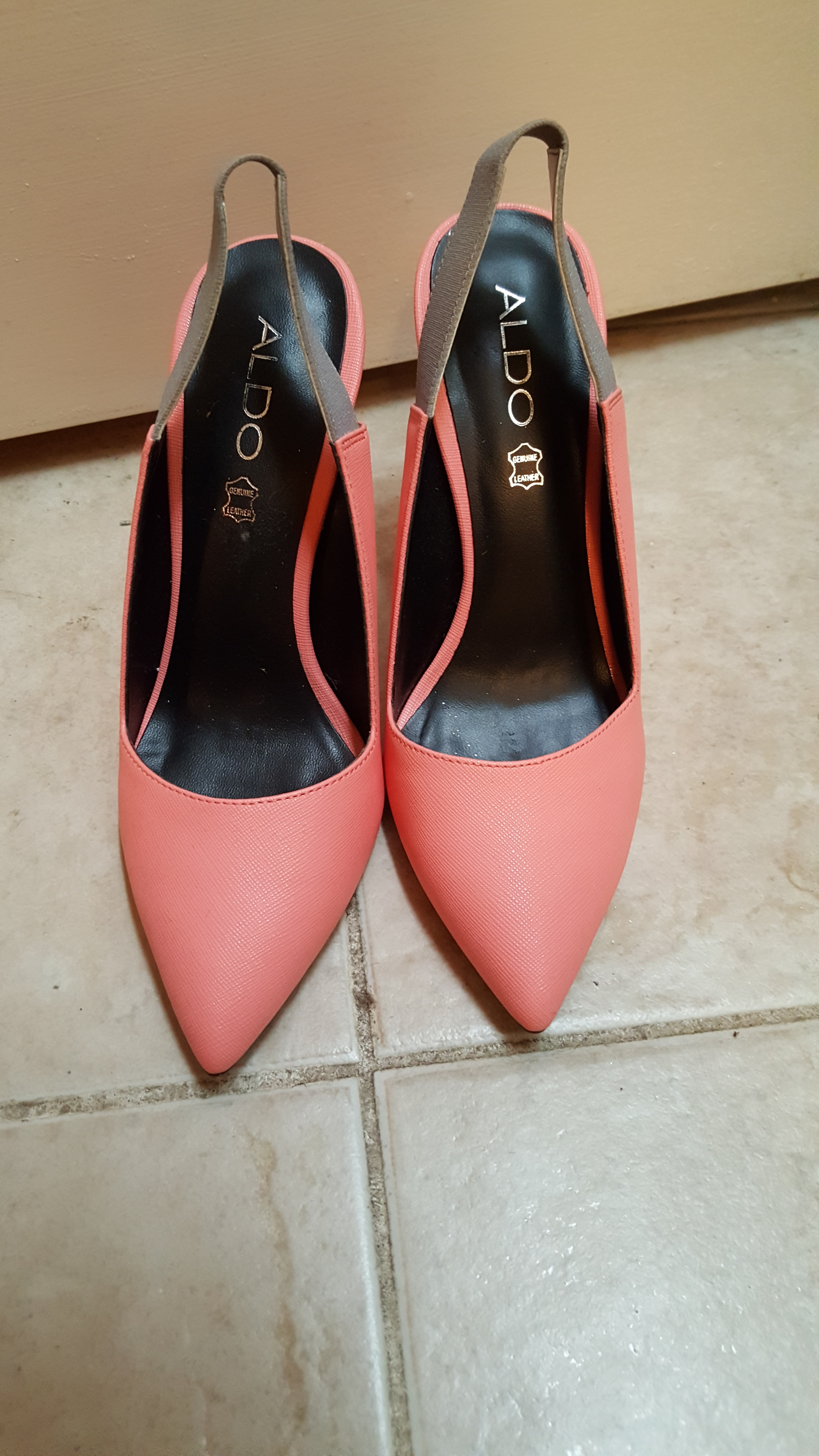 Aldo salmon pink heels Available for 
