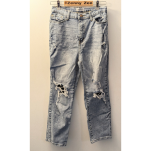 Luna Nora Distressed Mom Jeans Size 10 is being swapped online for free