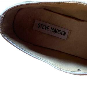 Steve Madden Platform Star Sneakers  is being swapped online for free