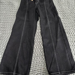 Brand New Black Wide Leg Jeans is being swapped online for free