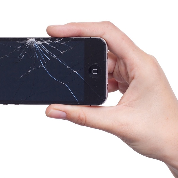 Cell Phone Screen Repair in Ottawa: Trusted Solutions by Rideau Cellphone Plus is being swapped online for free