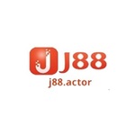 j88actor is swapping clothes online from 