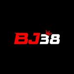 BJ38 is swapping clothes online from 