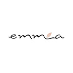 emmastorevn is swapping clothes online from 